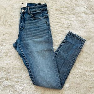 Buckle Exclusive Brand- Gilded Intent